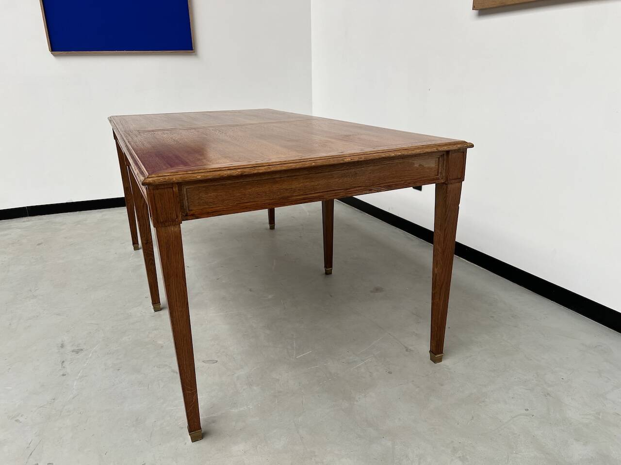 Small old oak farm table with 6 legs