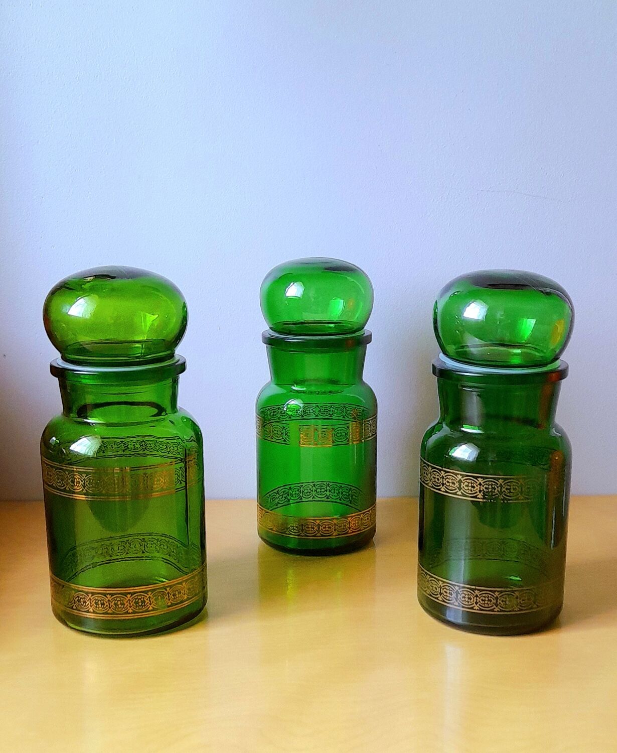 Lot de 3 bocaux d apothicaires 60s