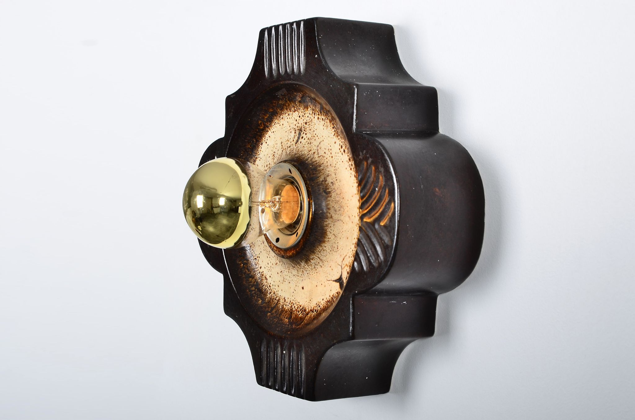 Wall lamp Fisher Leuchten from Germany from the 70s made with the fat lava process