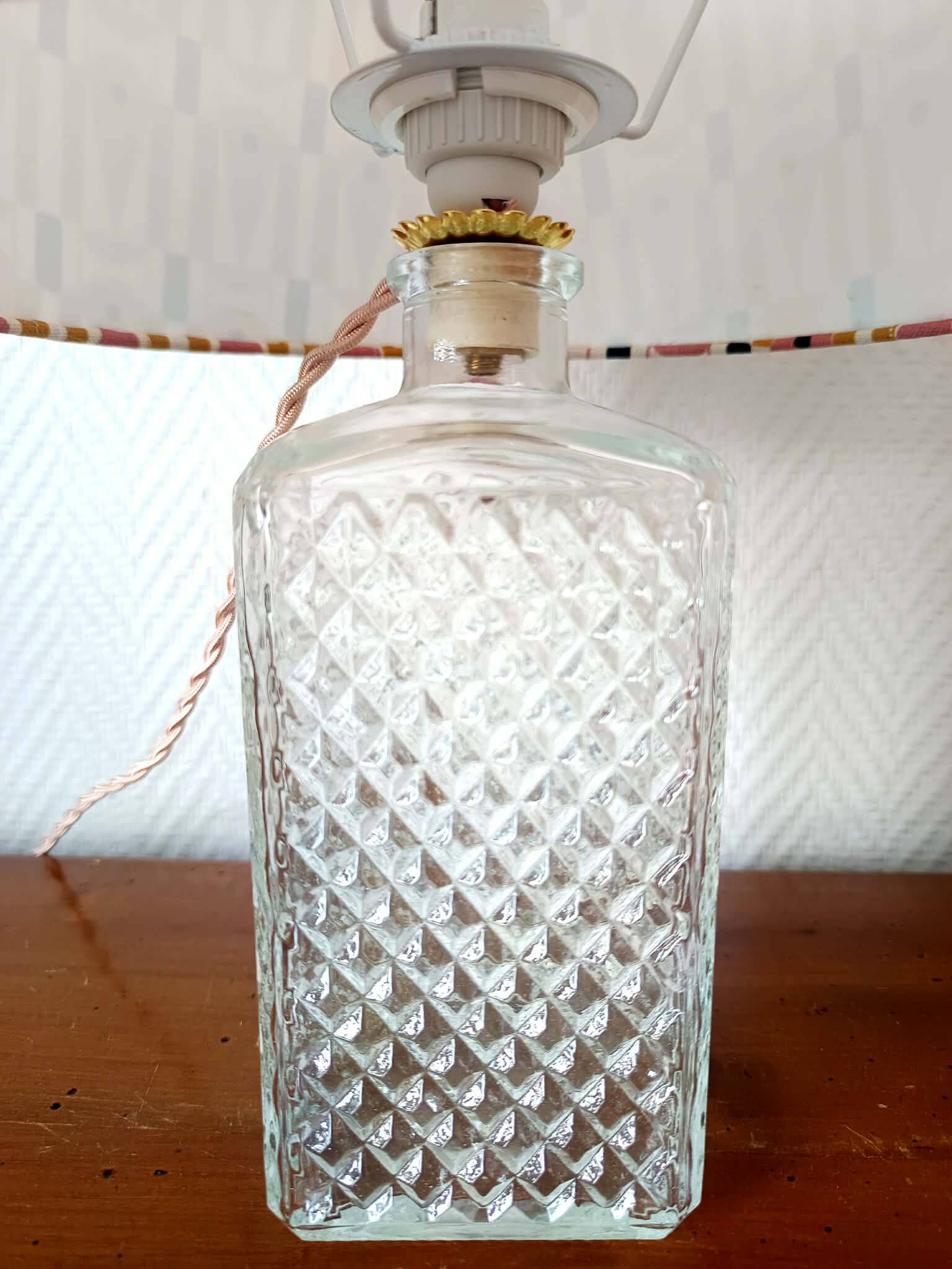 Whisky carafe lamp and abstract lampshade