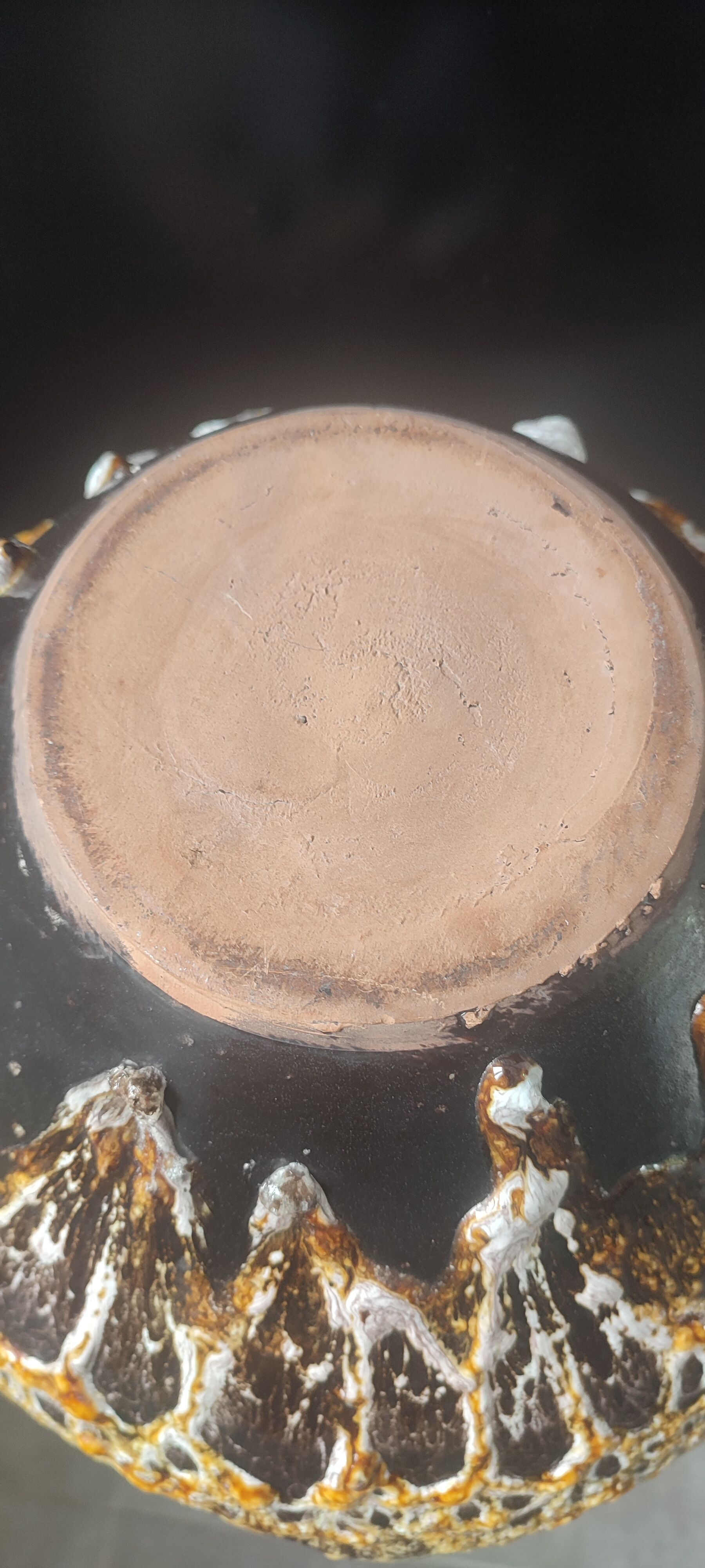 Large Coupe "Fat Lava" Volcanic Character Piece (1960/70)