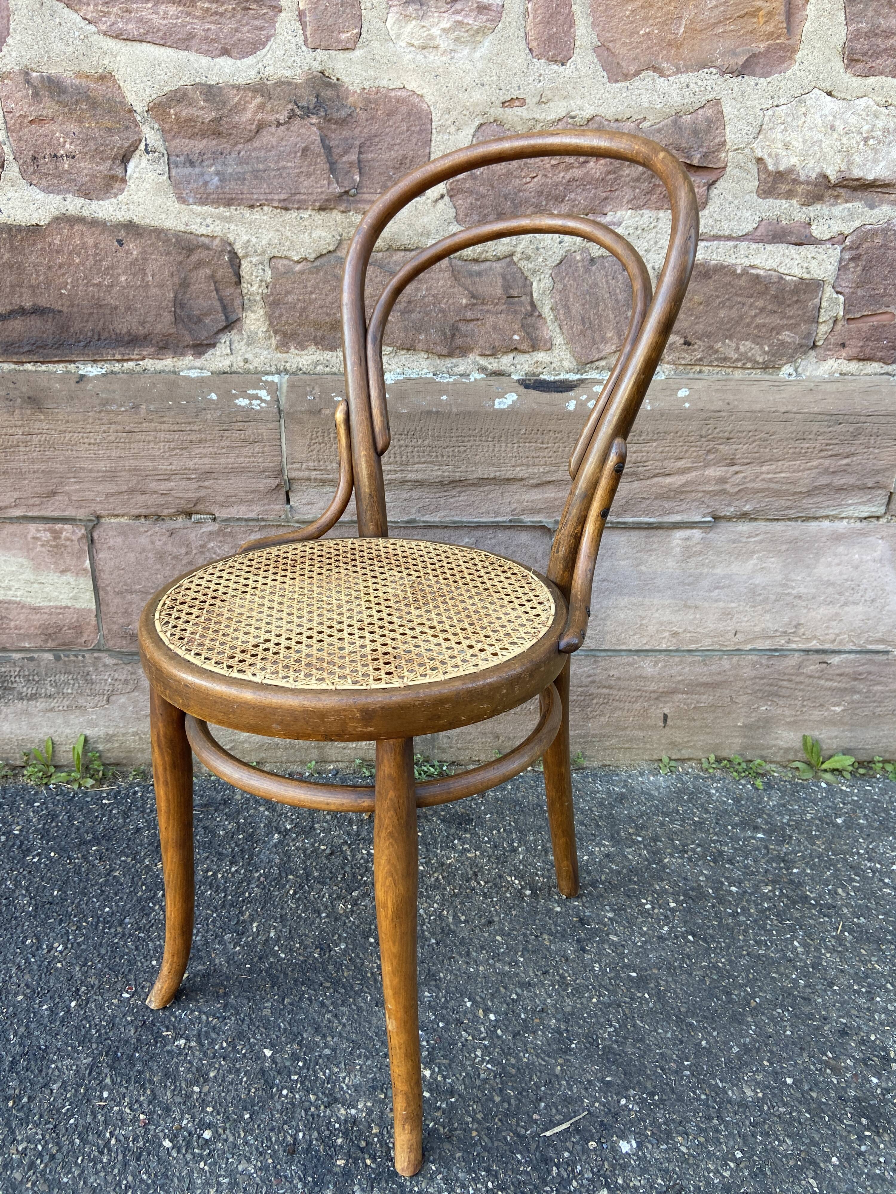 Viennese bistro chair bentwood Nr 14