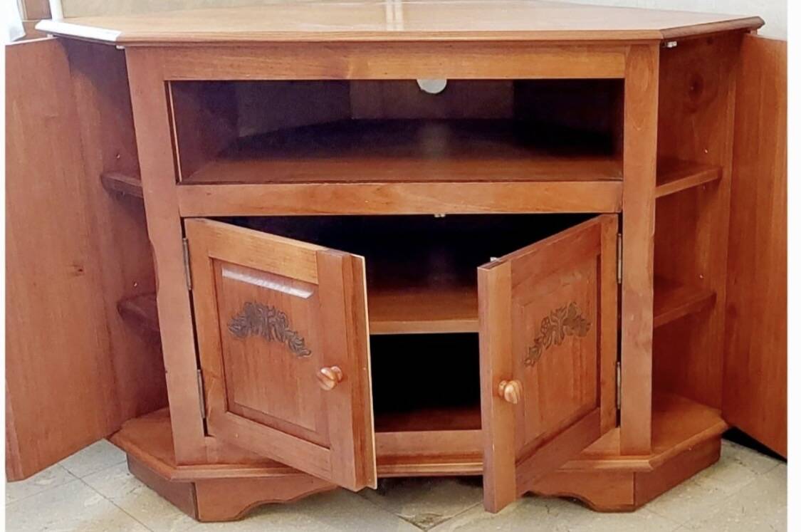 Occasional furniture