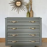 Art Deco chest of drawers