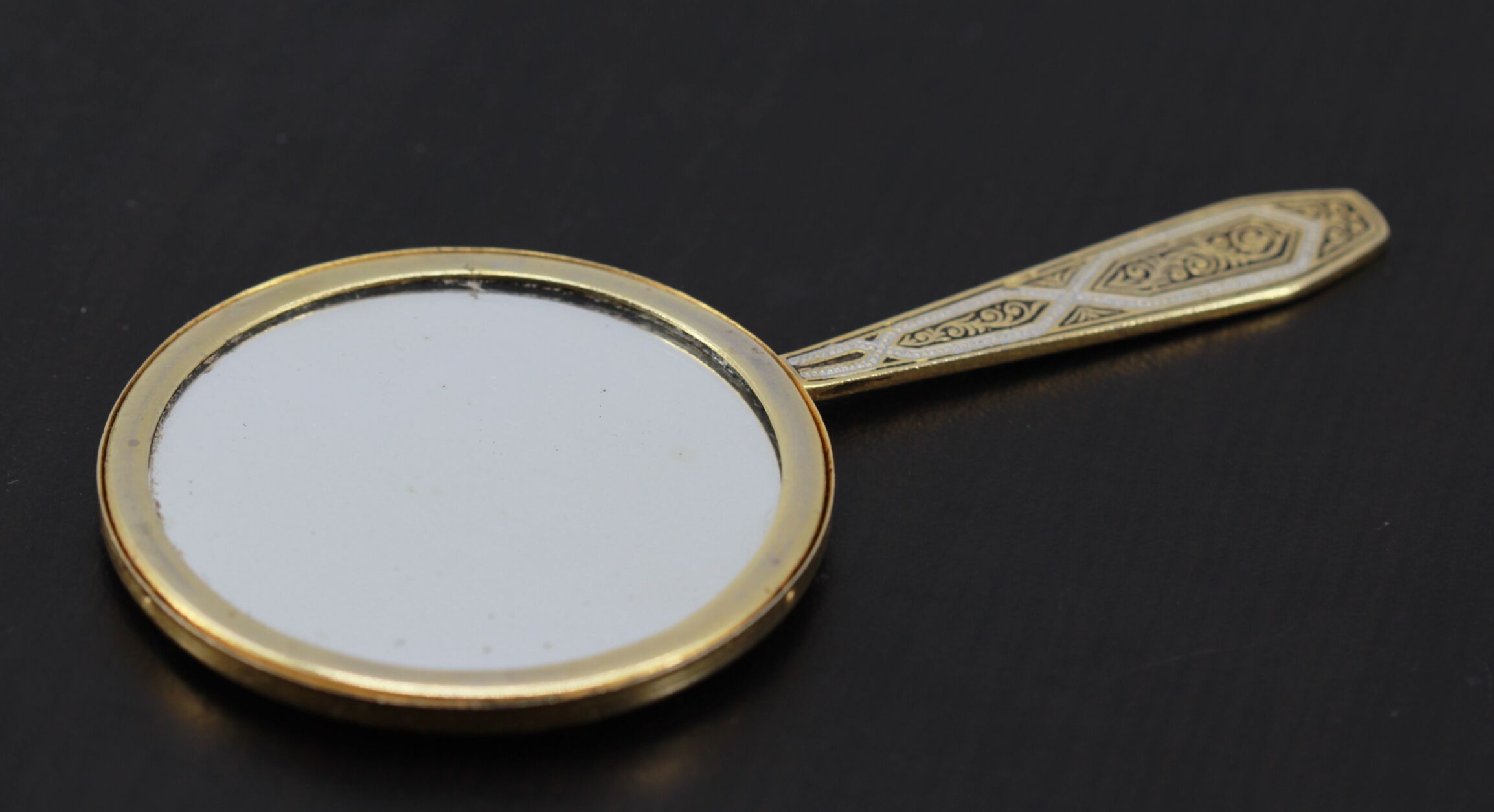 Vintage pocket mirror
