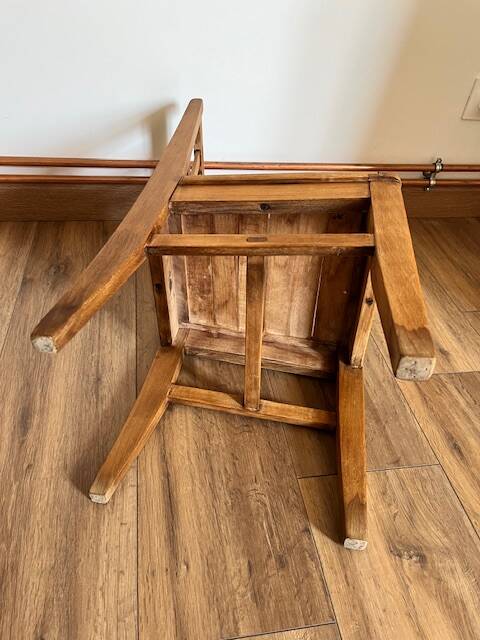 Chaise enfant bois