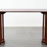 Beautiful Art Deco design side table in good condition