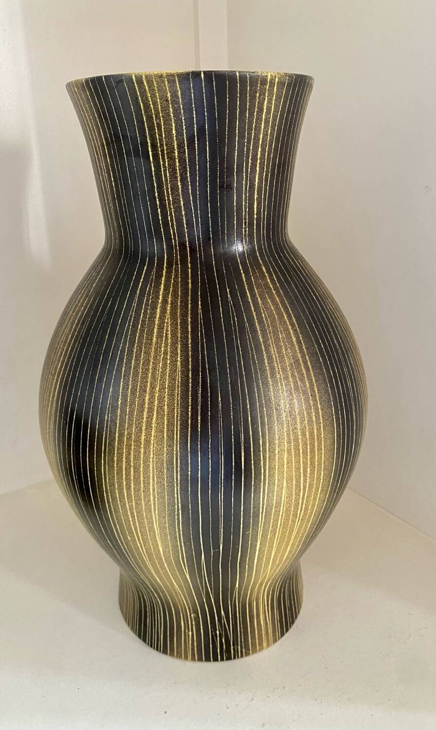 Saint Clément ceramic vase from the 50s, black and yellow