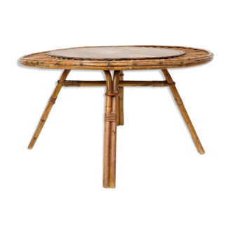 Coffee table rattan of the 1960s.