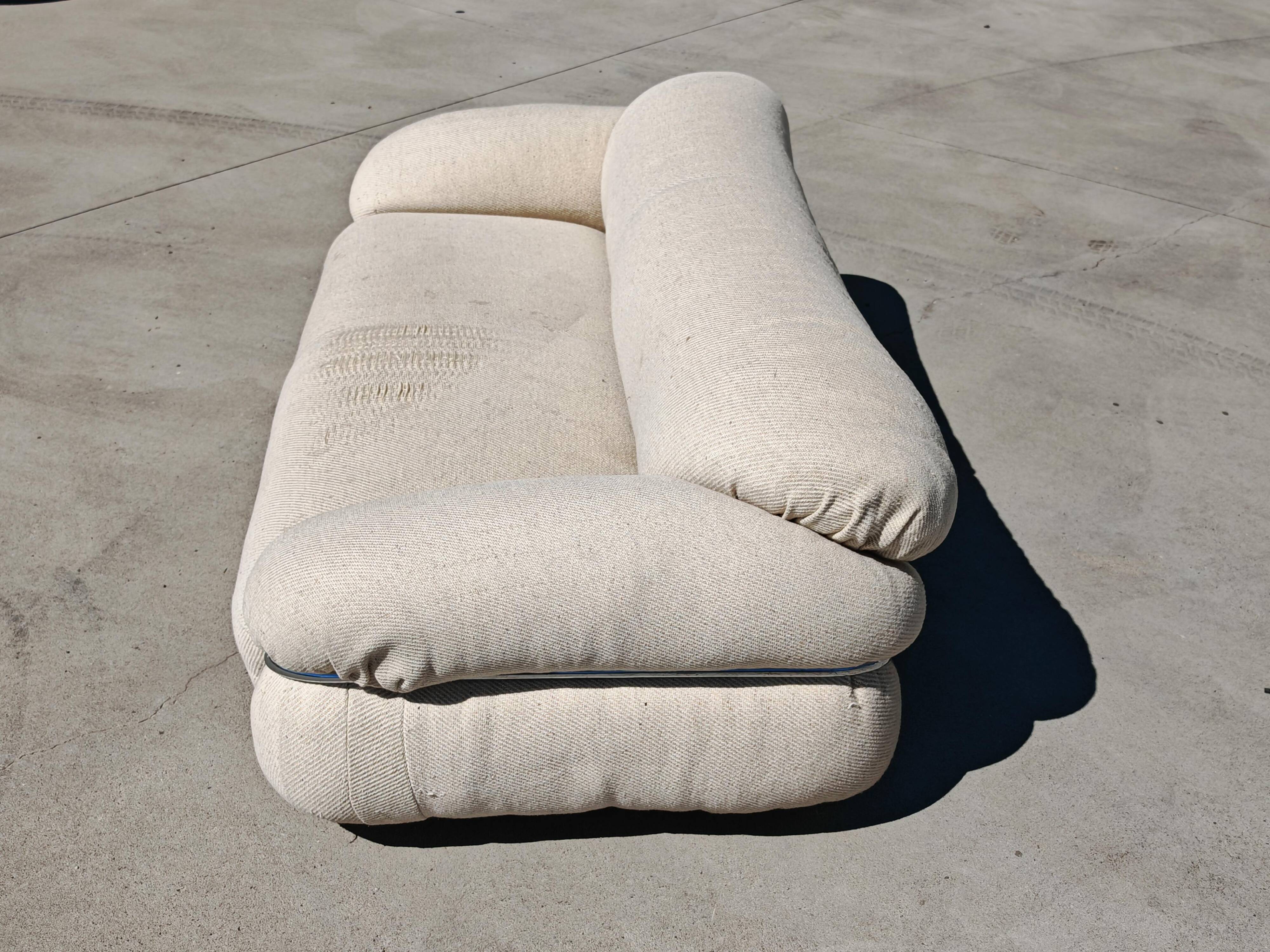 Mid Century Modern Sesann Canapé by Gianfranco Frattini for Cassina 1970s