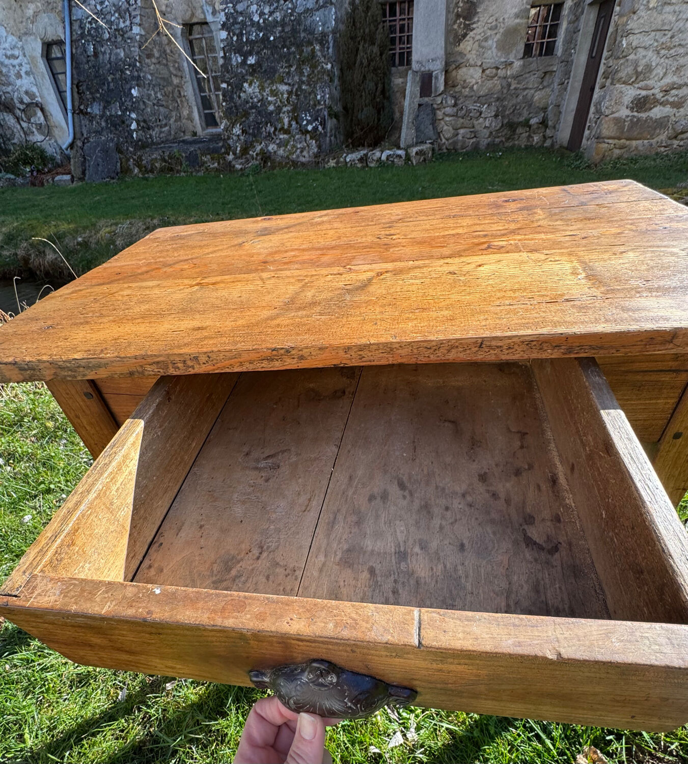 Table de ferme ancienne Auvergne XX siècle