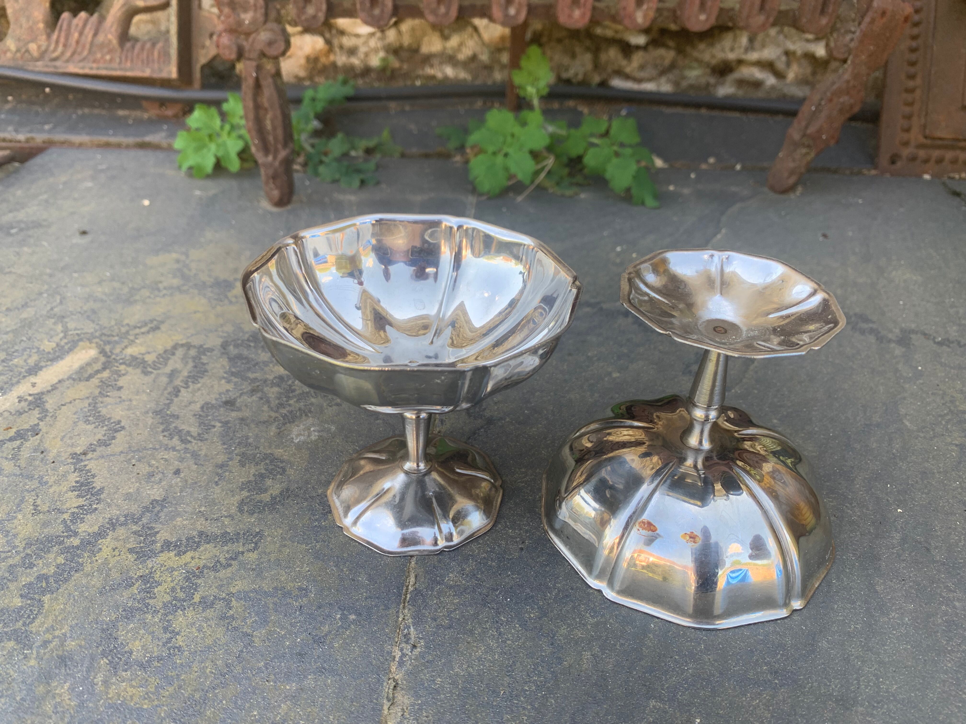 6 coupes en inox vintage, forme de fleurs