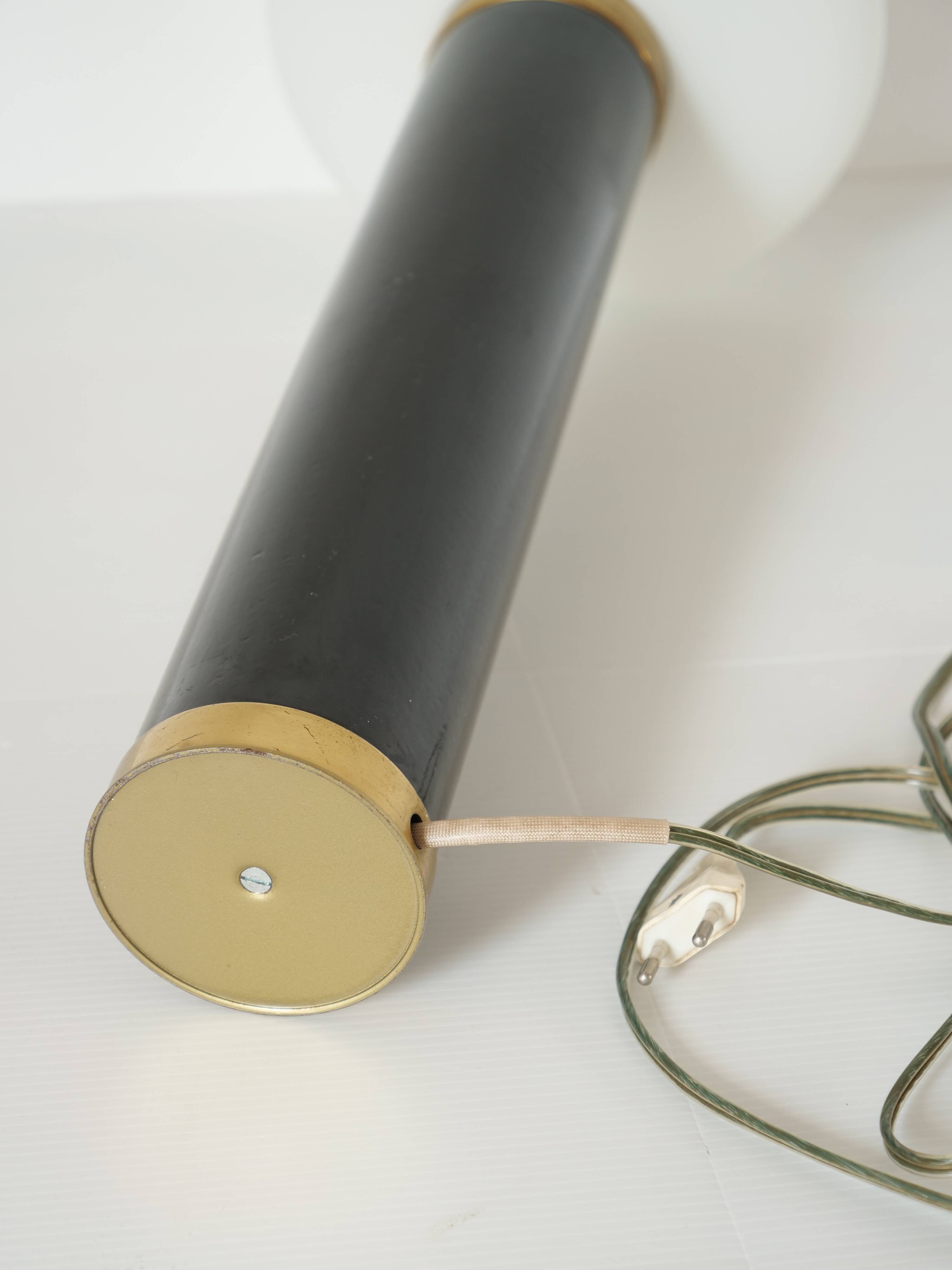 Art Deco modernist lamp