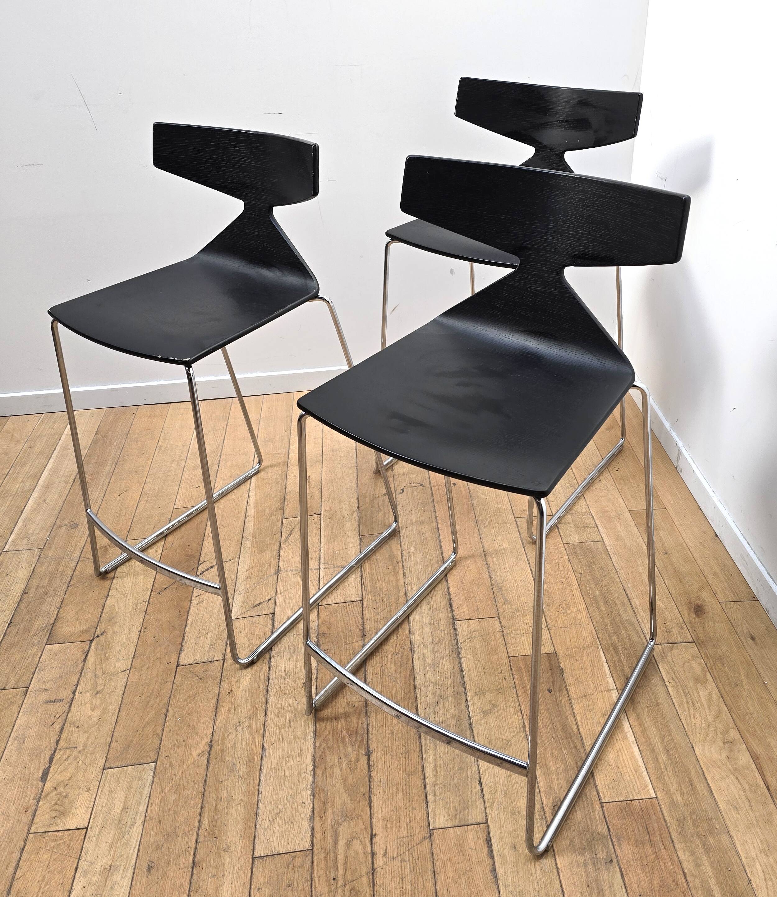 Set of 3 Saya bar stools, Arper