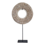 Decorative Papuan shell necklace