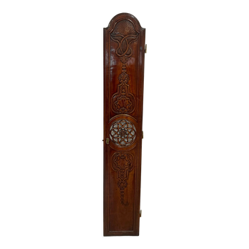 Porte d'horloge bois sculpté et ajouré