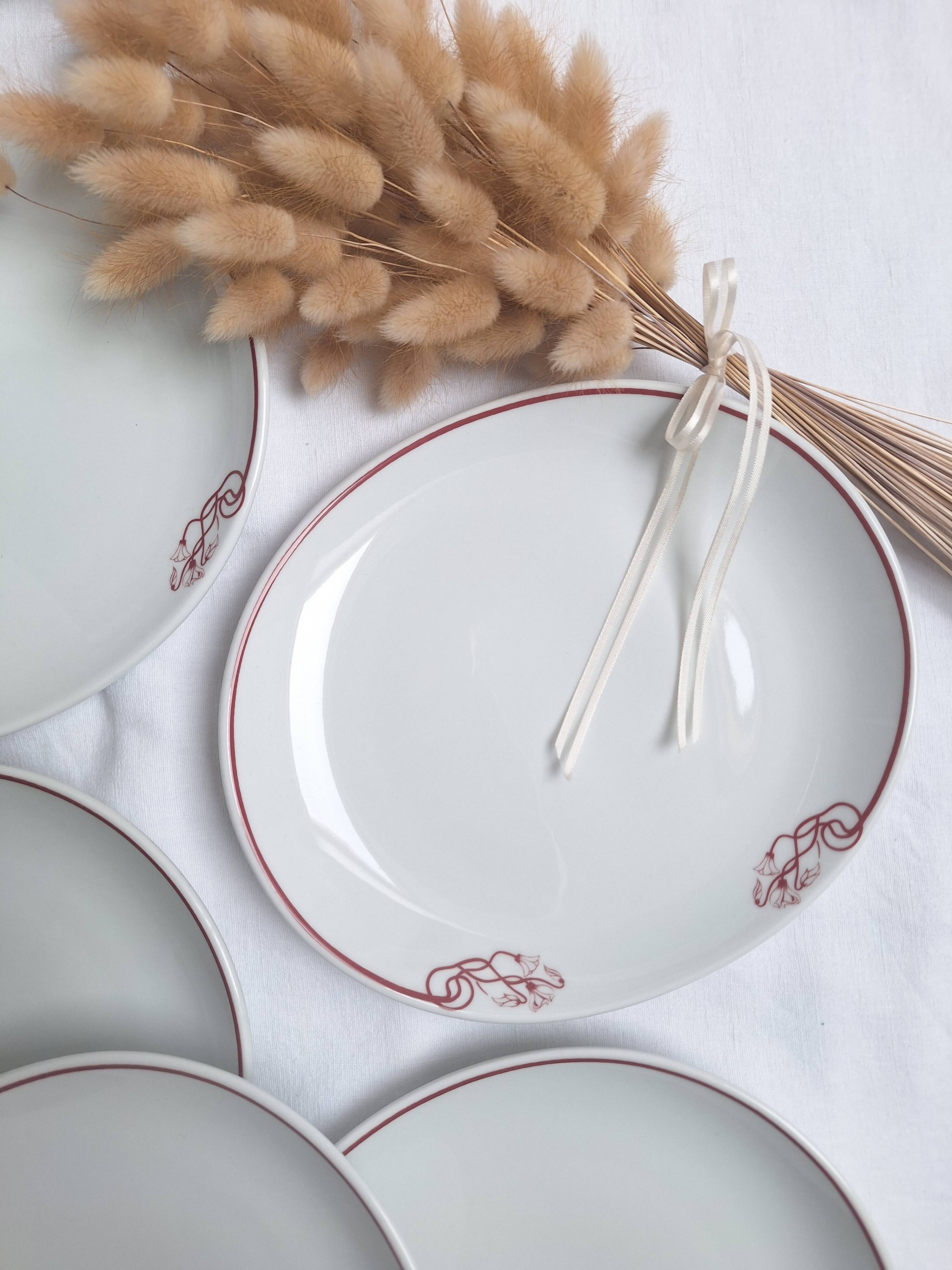 Oval dessert plates Pillivuyt