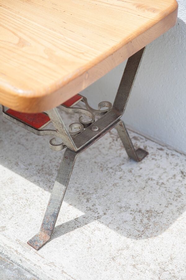 Table basse bois avec structure fer forgé, table d'appoint, bout de canapé, table vintage