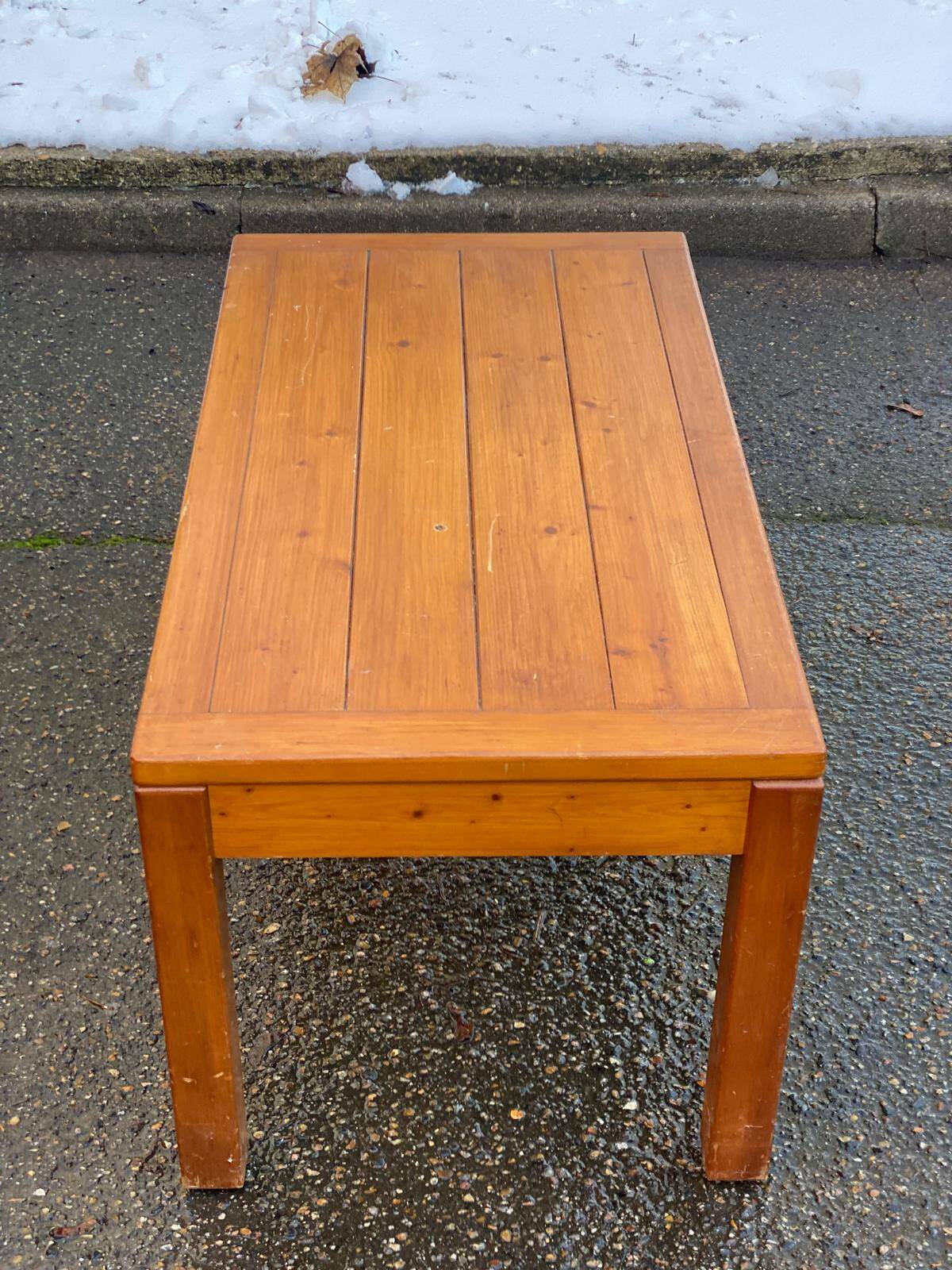 Rectangular Scandinavian coffee table in solid wood 1950