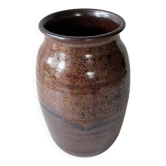 Vase en céramique bordeaux