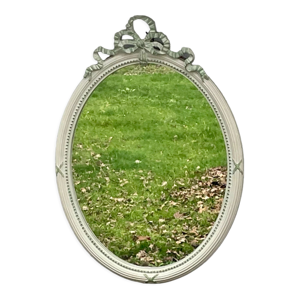 miroir ovale en bois peint style Louis XVI