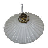 Suspension opaline blanche