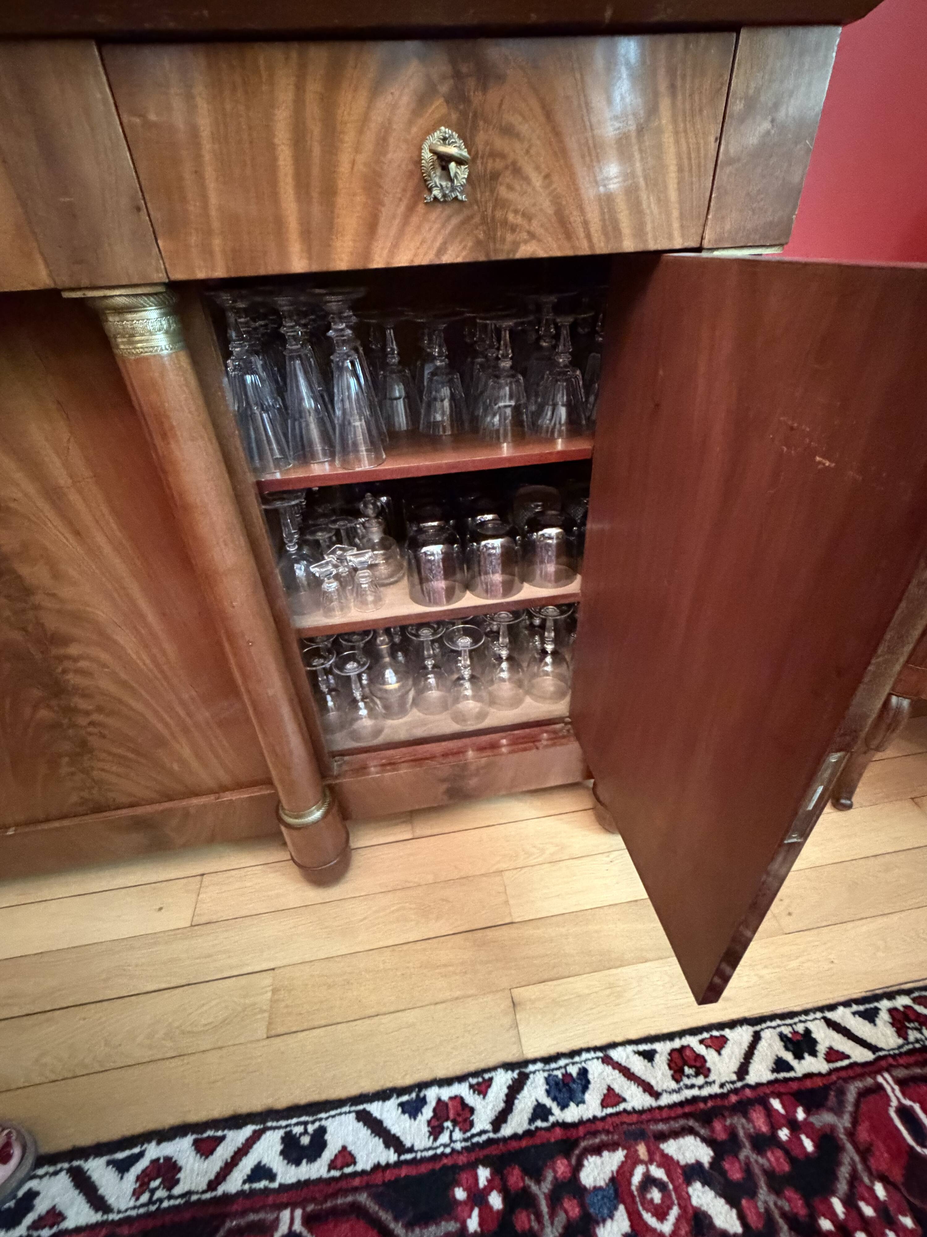 Empire-style enfilade