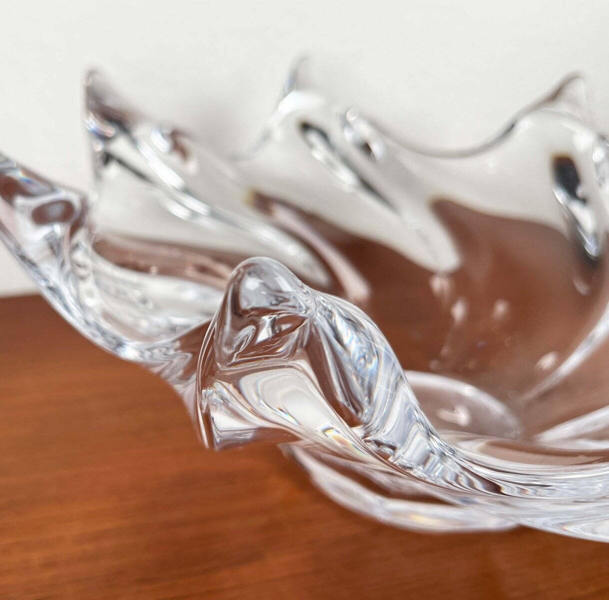 Large Modern Crystal Glass Fruit Bowl from the Mid-Century by Art Vannes, France, 1960s