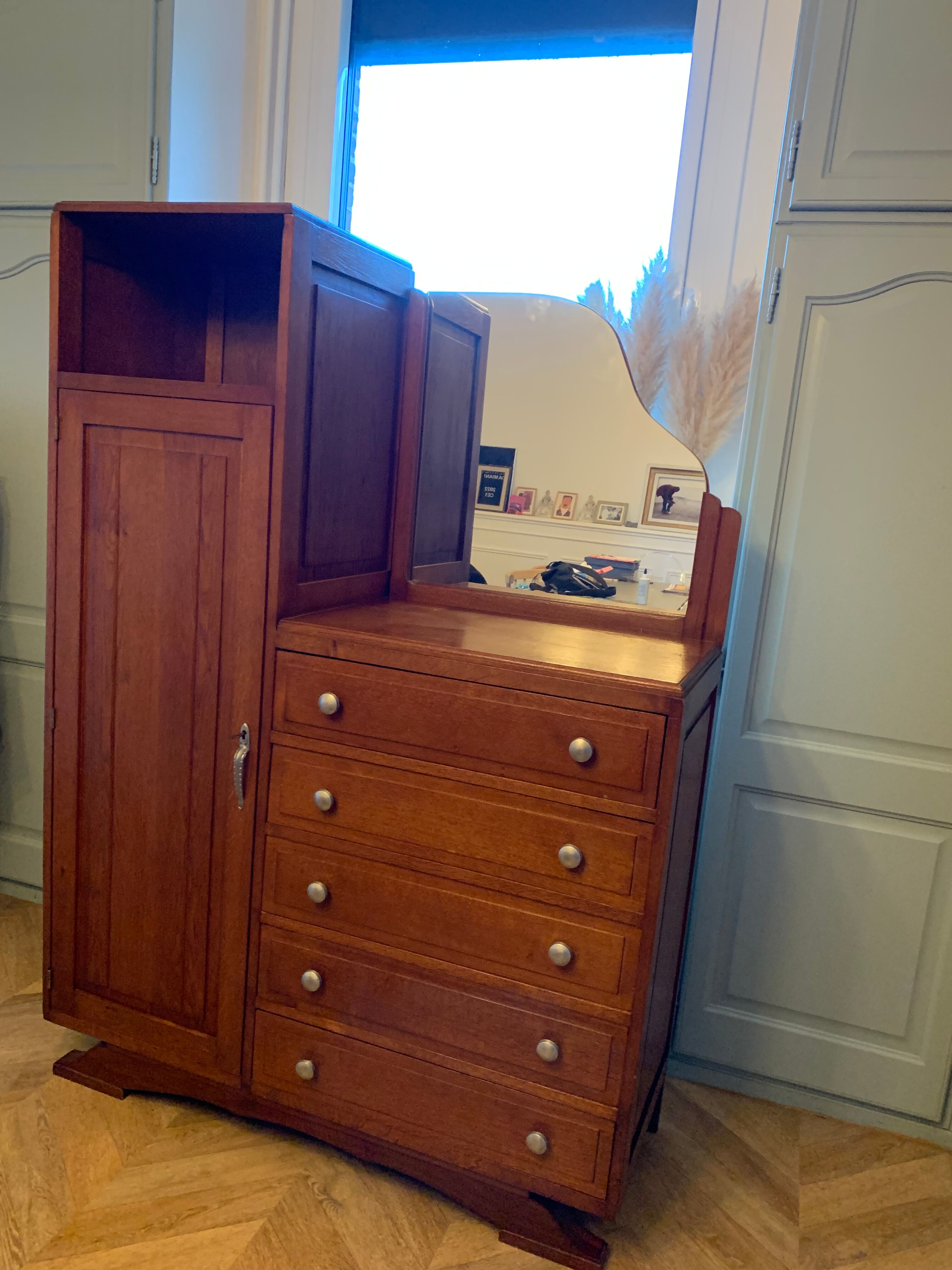 Vintage asymmetrical cabinet