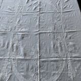Nappe et 12 serviettes brodées et monogrammées