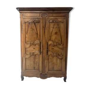 Armoire de style louis - massif