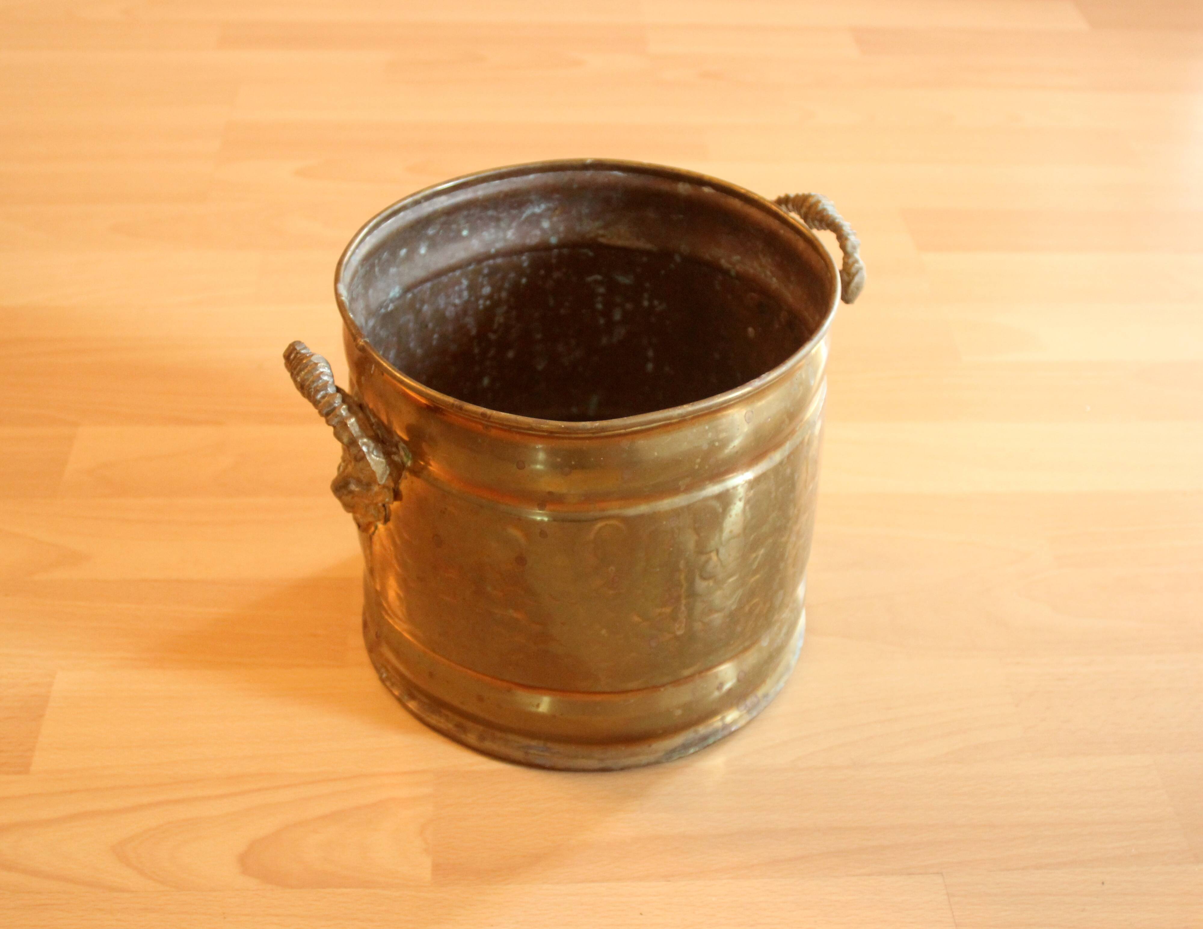 Large brass planter, Boho-style, Vintage