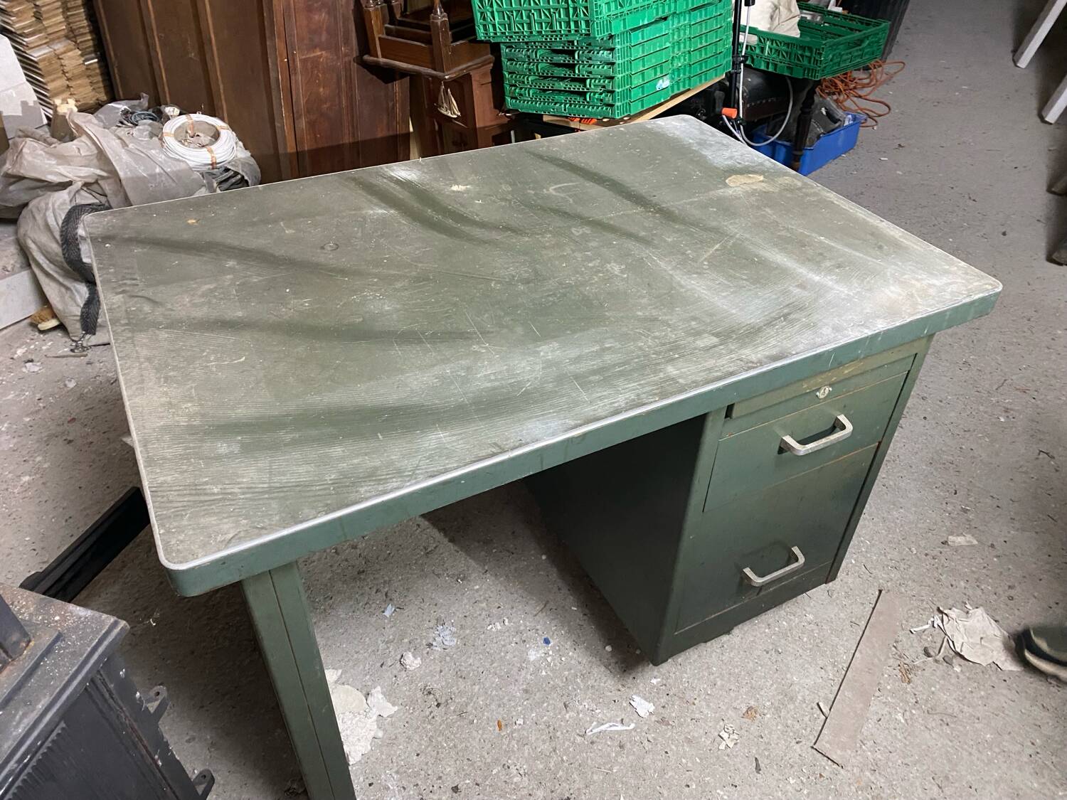 Stafor industrial vintage metal desk