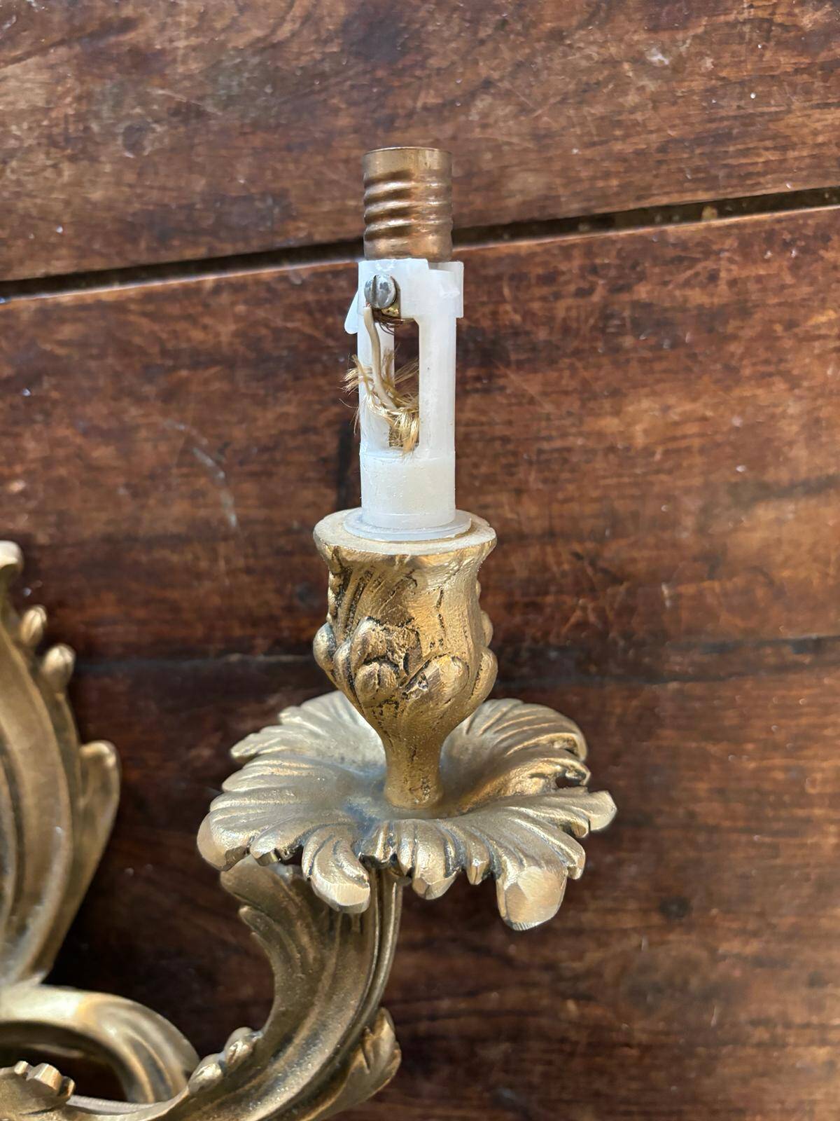 Set of 5 pairs of Louis XV style gilt bronze wall lights + bulbs