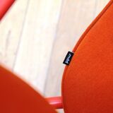 New School chair, MDD