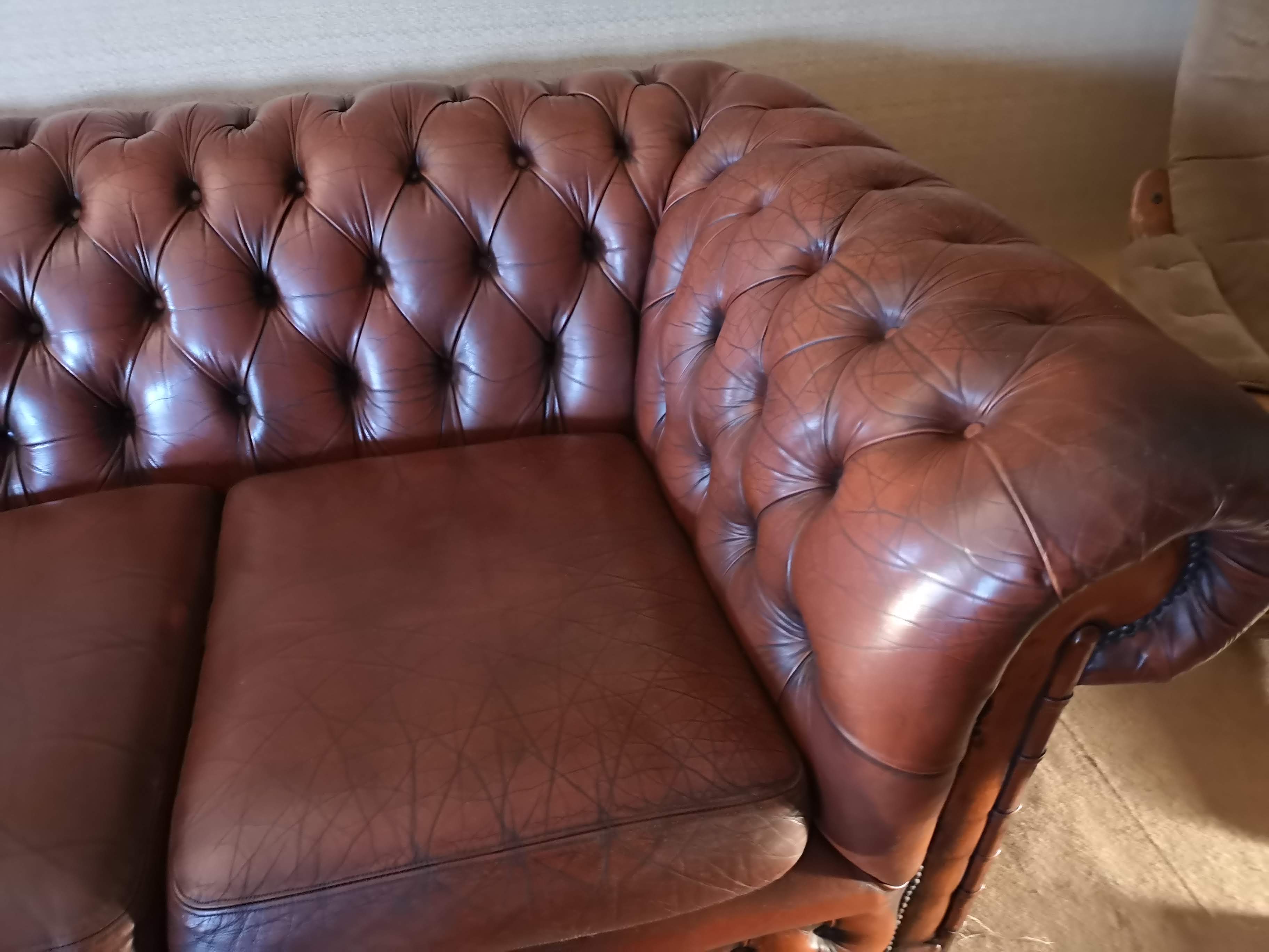 Sofa chesterfield brown leather four seats