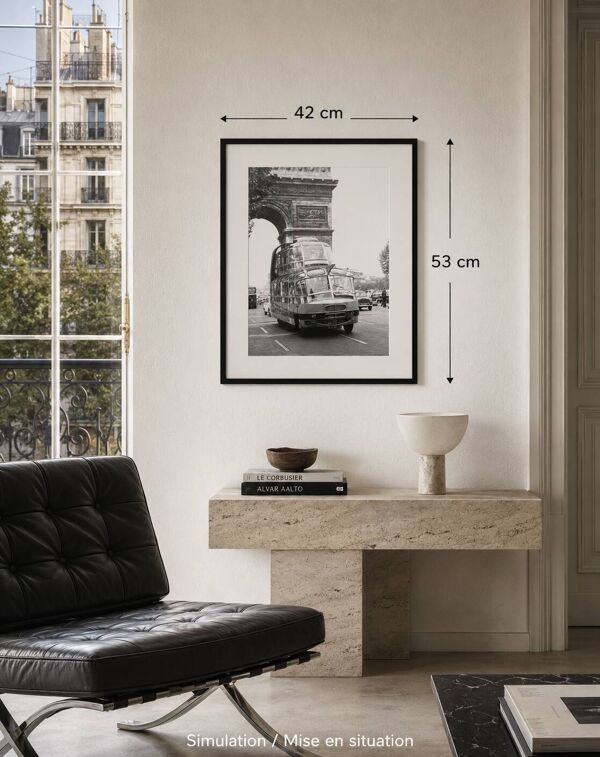 Photographie vintage bus futuriste “Aérobus” années 60 encadré 43x53 cm