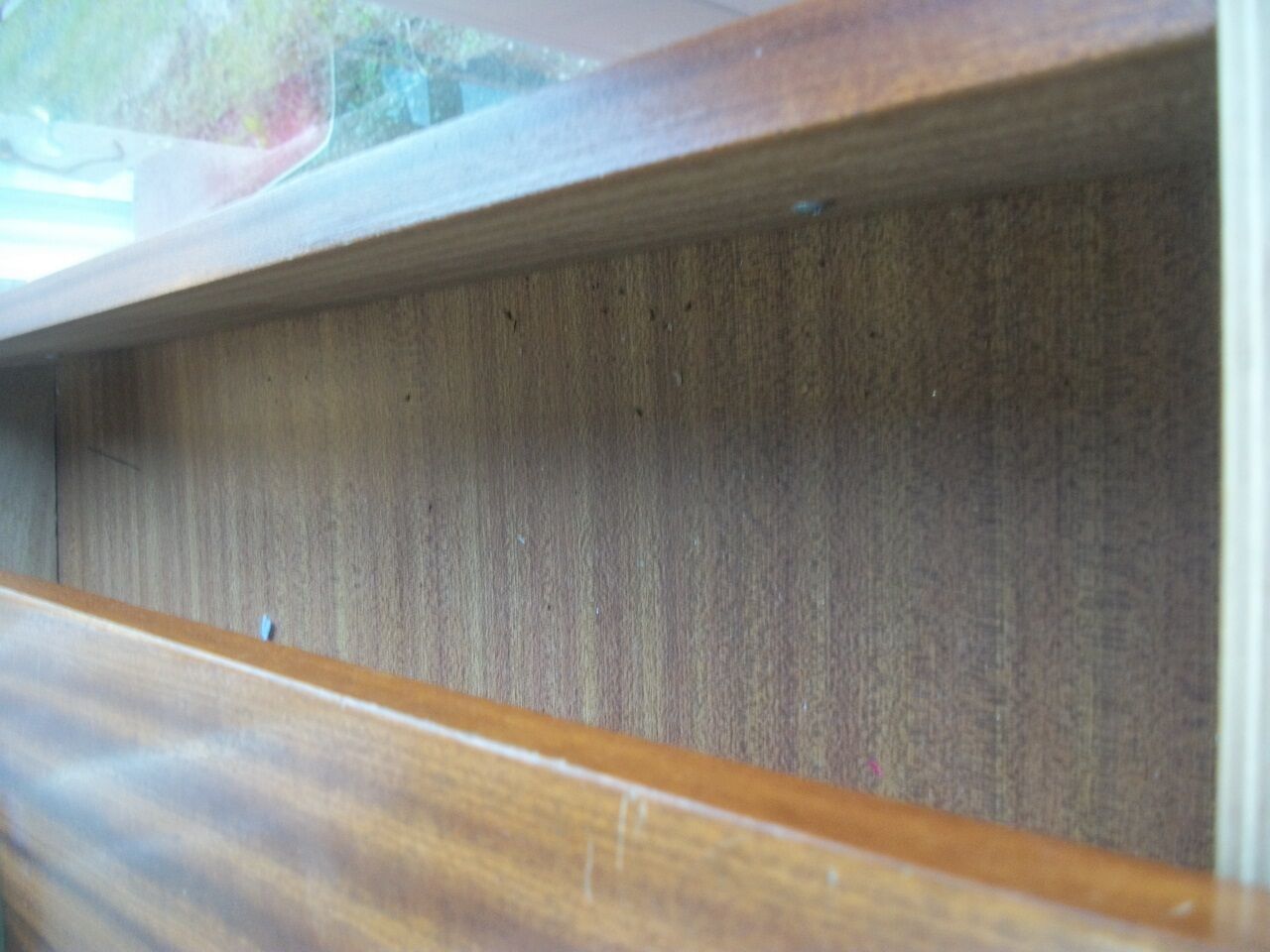 Vintage chest of drawerts