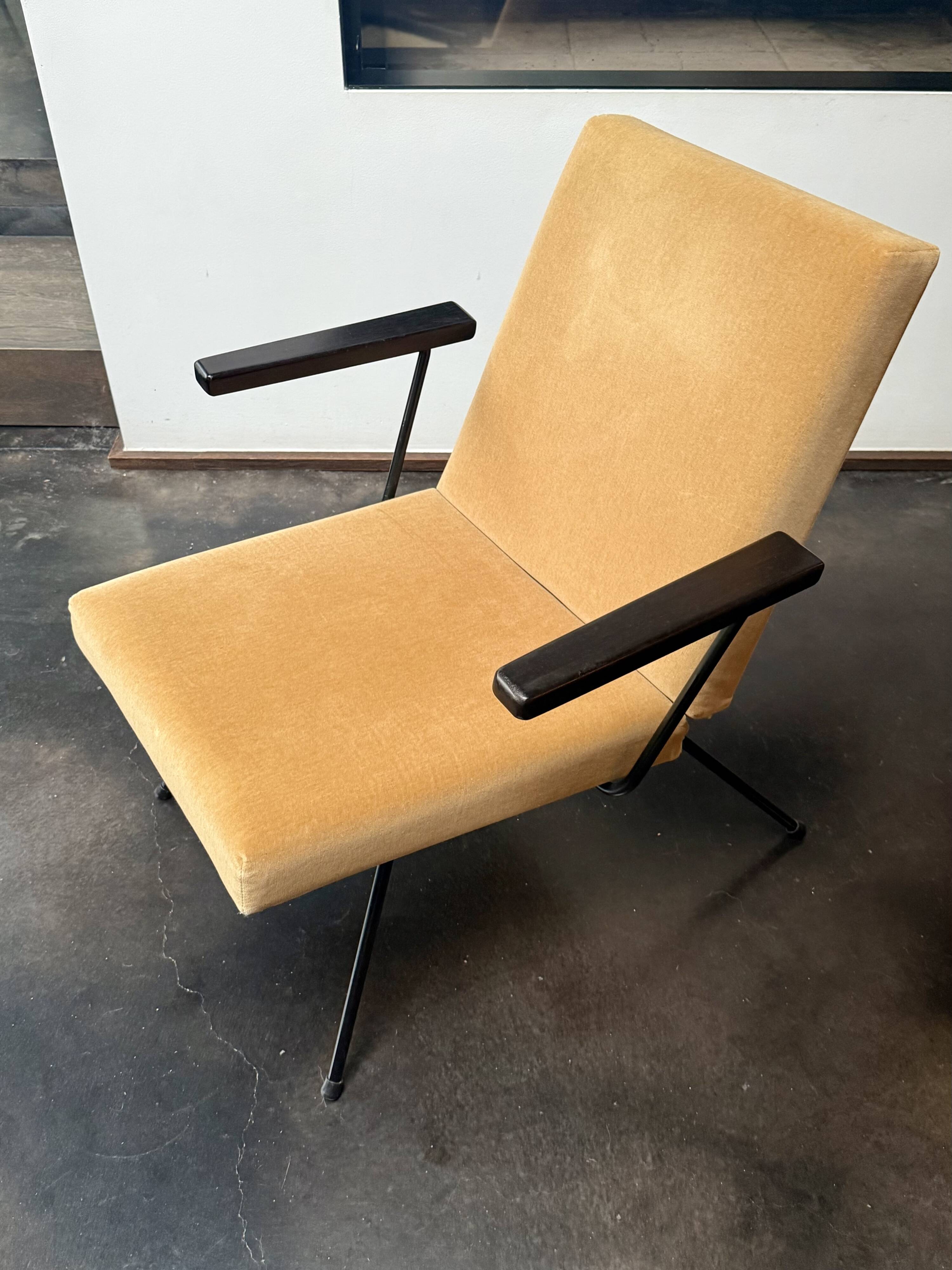 Vintage armchair design 1950 Gispen edition