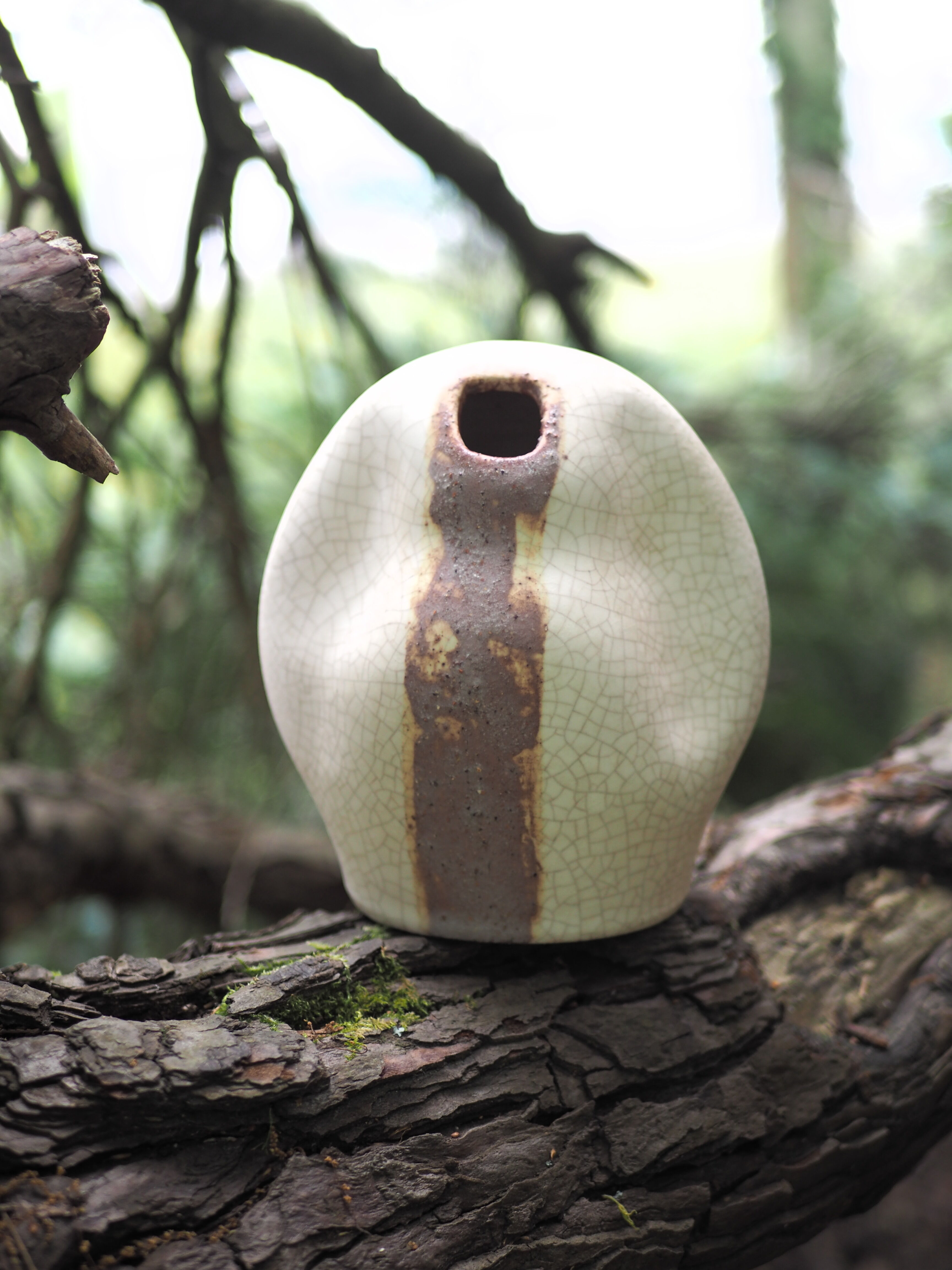 Free-form Soliflore - cracked white enamel - organic ceramic - 80s