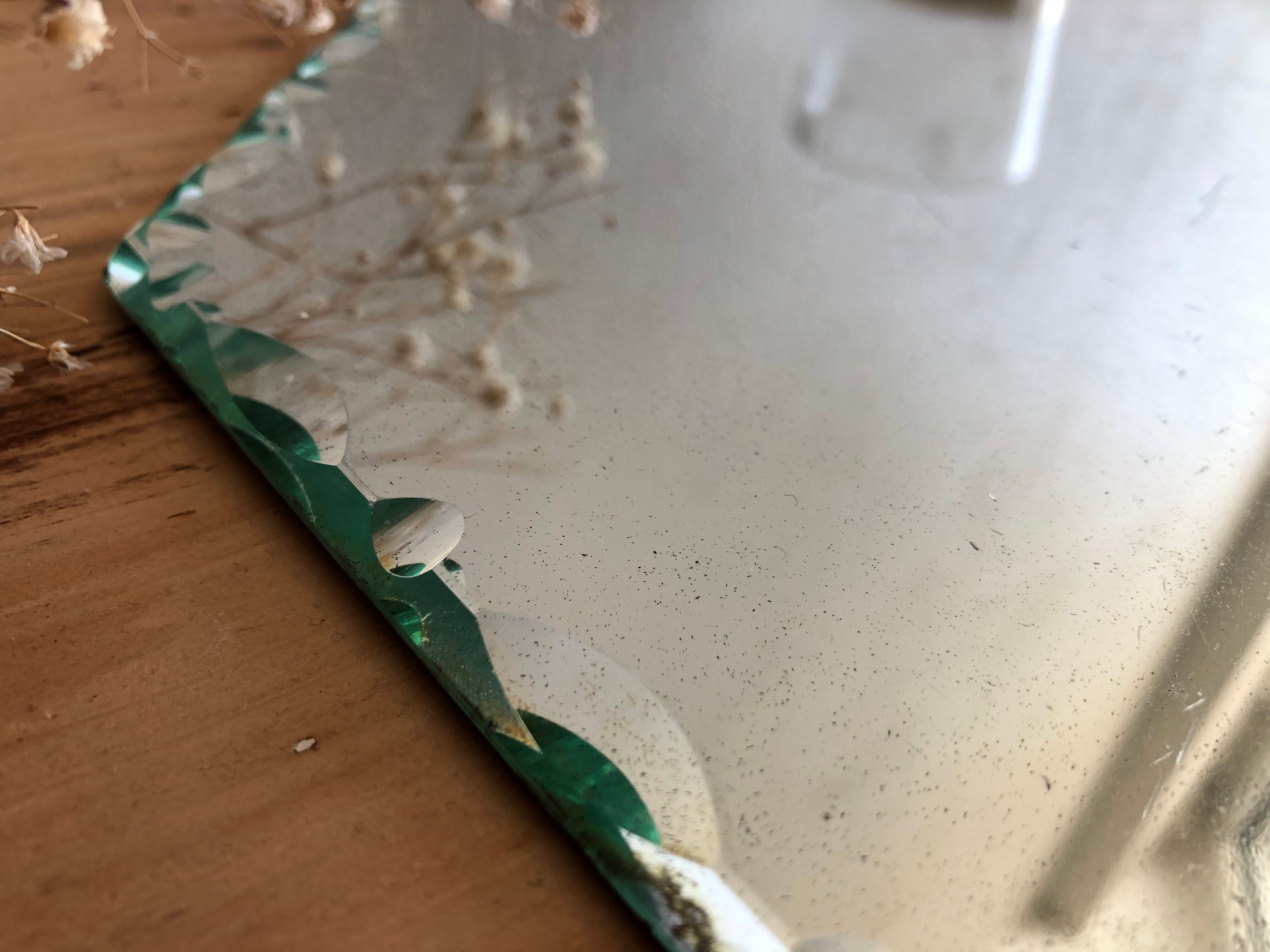 Octagonal bevelled mirror - 27 x 27 cm