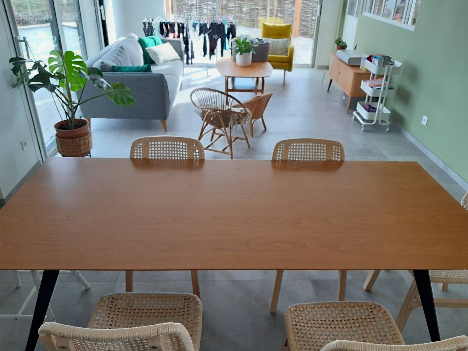Designer dining table for 8 people