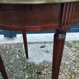 Table bouillotte ancienne avec plateau marbre style louis xvi