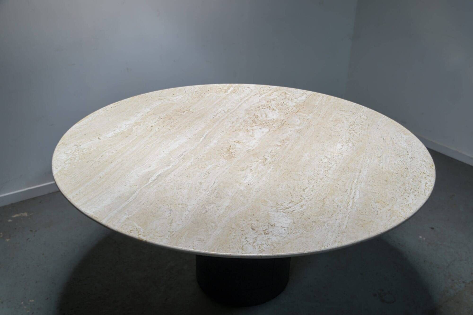 Table à manger Tobio en travertin et cuir par Afra & Tobia Scarpa pour B&B Italia, 1977