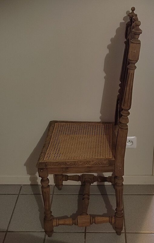 Solid wood chair seat aero-gummed canning