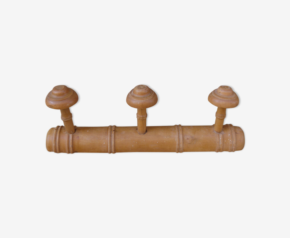 Porte-manteau en bois
