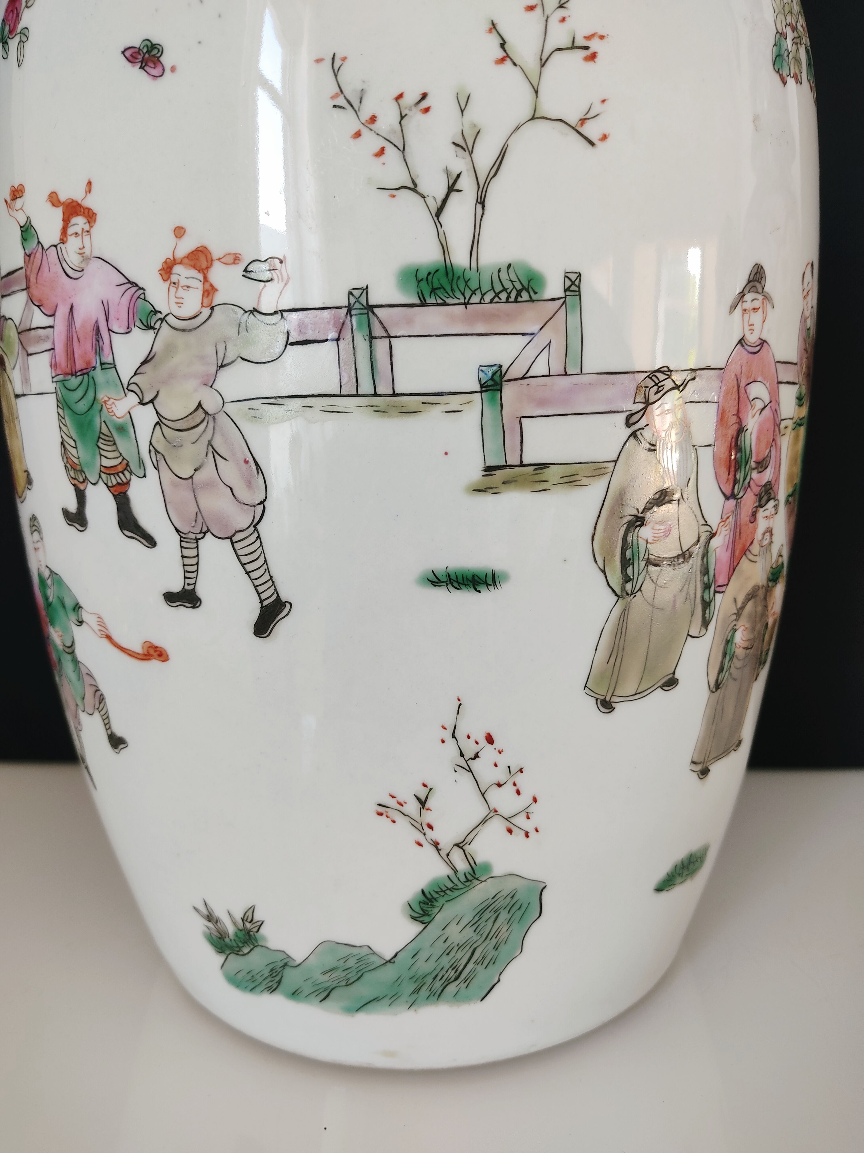 Chinese vase porcelain decoration characters