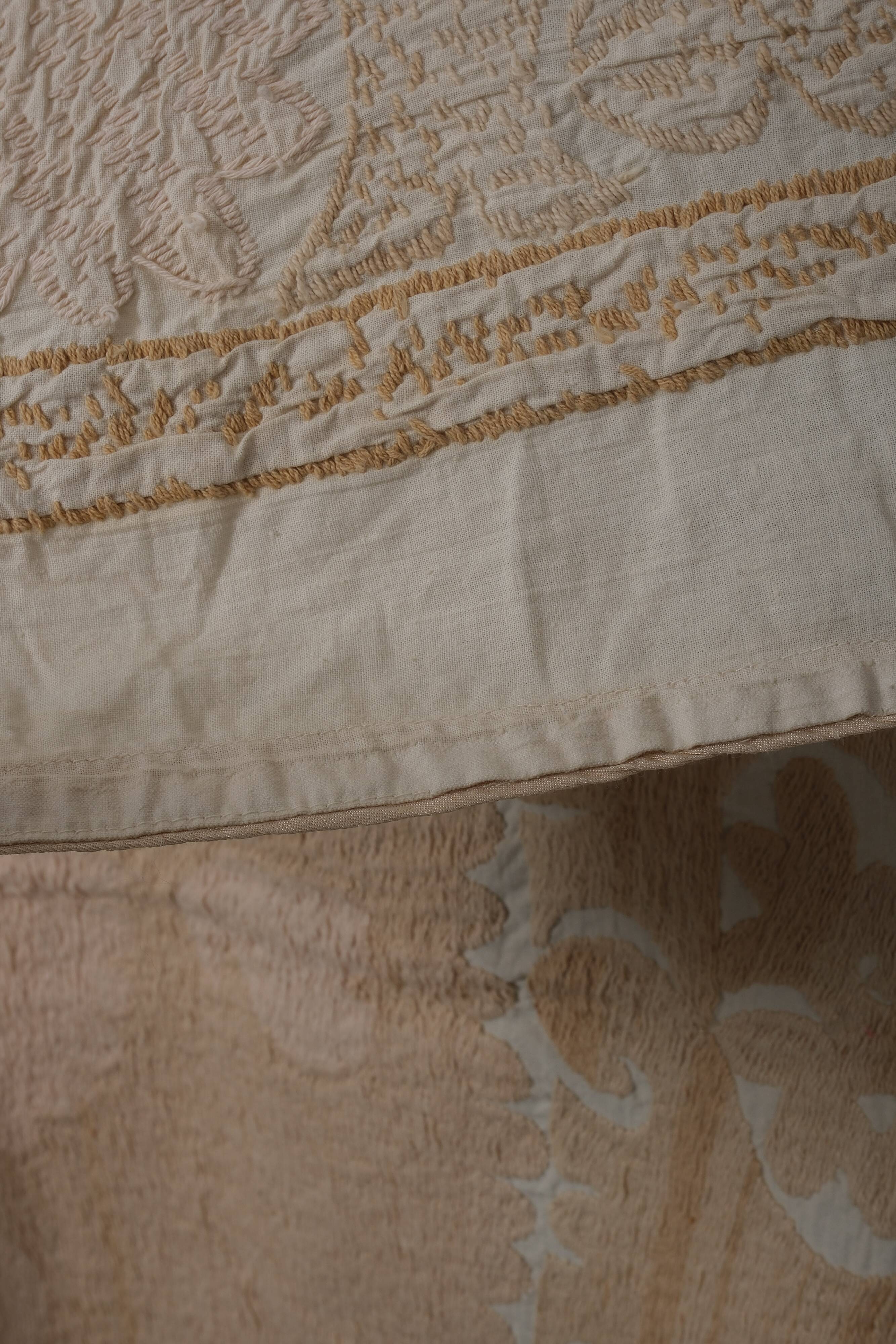 Hand knotted rug, vintage turkish rug 140x144 cm