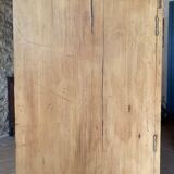 2-door chest of drawers in solid wood with pediment