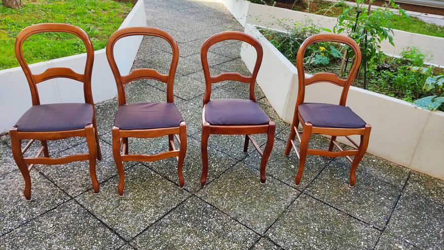 Set de 4 chaises en merisier massif style louis Philippe ; Dossier violon ;  Assise en moleskine | Selency